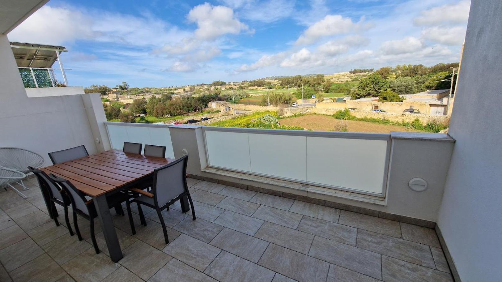 Carousel Apartments Qrendi المظهر الخارجي الصورة